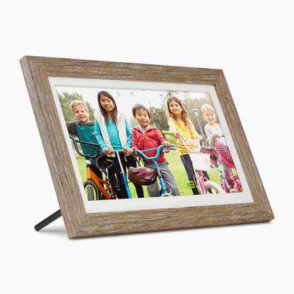 aluratek 13 inch distressed wood touchscreen wifi digital photo frame 16gb angle