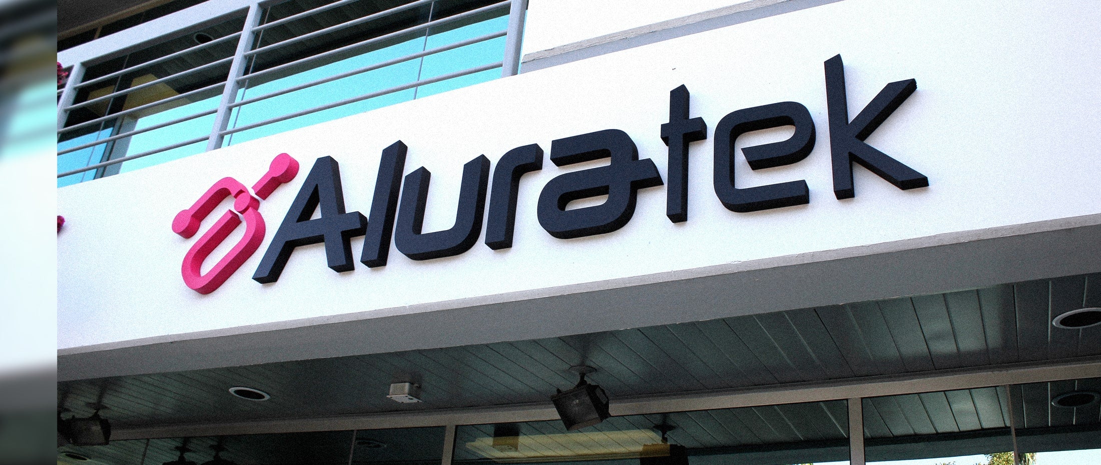 aluratek banner about us