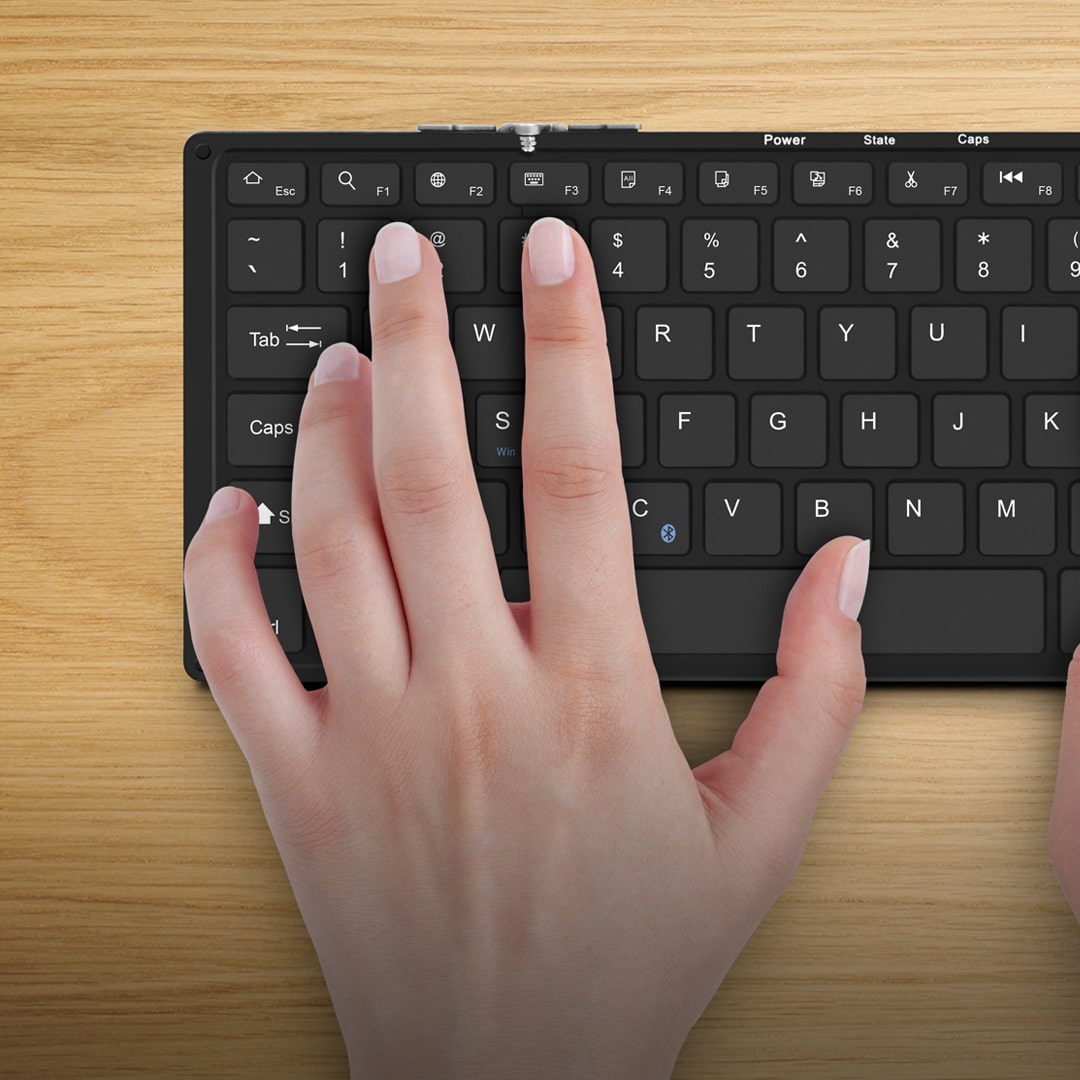 aluratek collections bluetooth accessories black